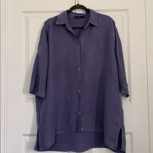 Cut loose button down shirt.